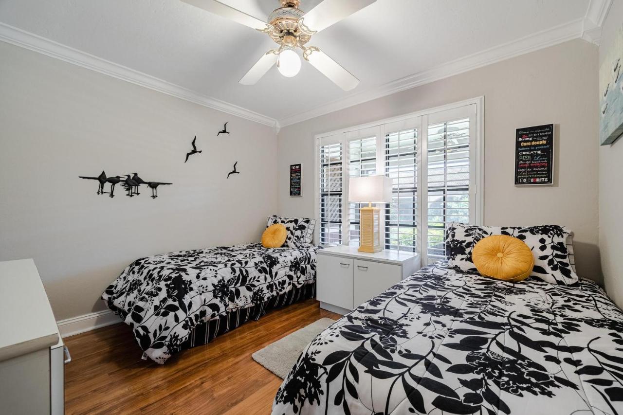 פורט מאיירס Association, Tennis Courts And Pool, Sleeps 4 - Cinnamon Cove Cozy Condo מראה חיצוני תמונה